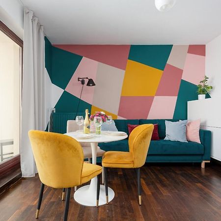 Residence on Wspólna Str. Apartment Warsaw by Renters Zewnętrze zdjęcie