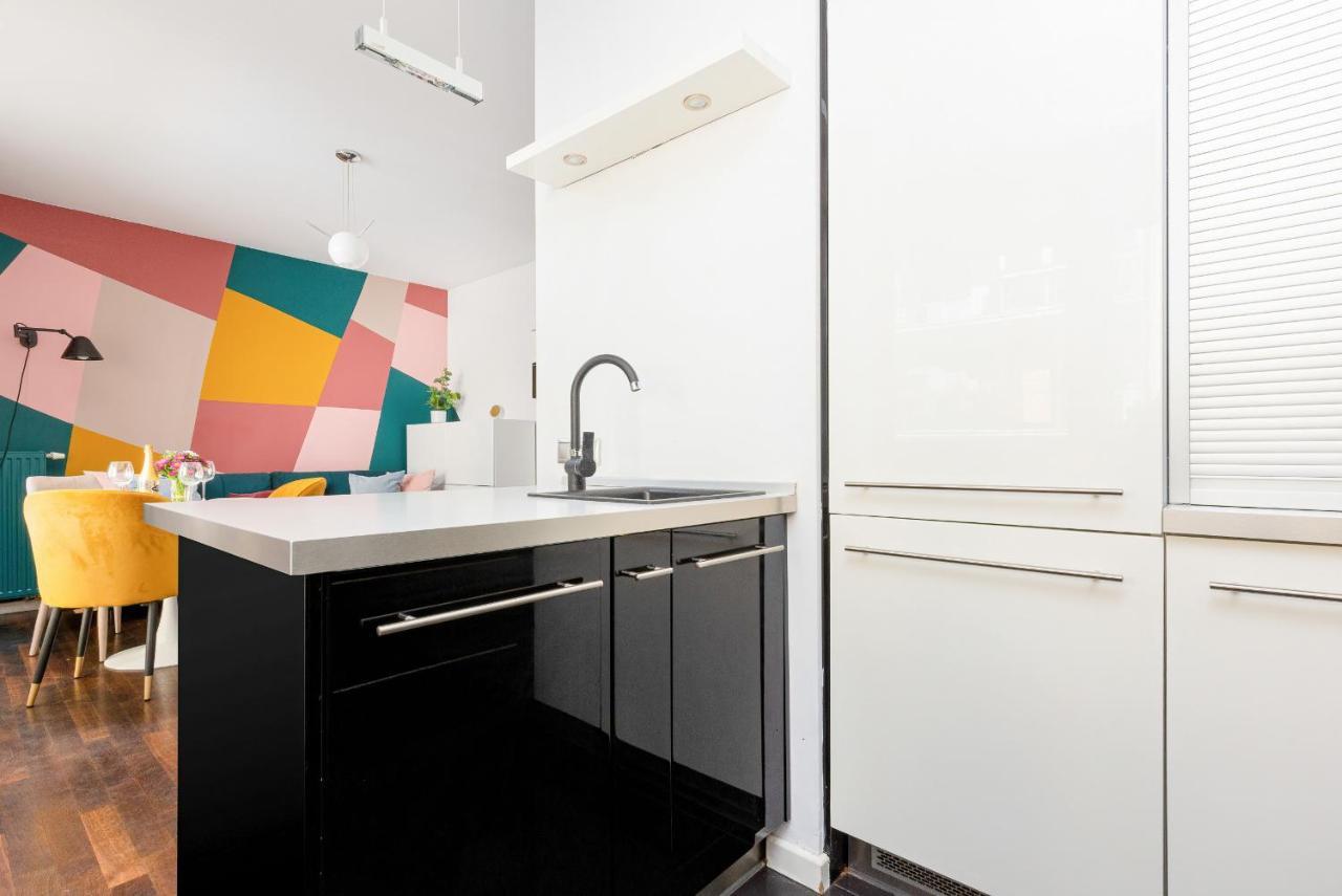 Residence on Wspólna Str. Apartment Warsaw by Renters Zewnętrze zdjęcie