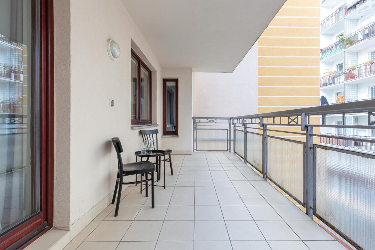 Residence on Wspólna Str. Apartment Warsaw by Renters Zewnętrze zdjęcie